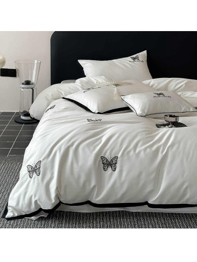 White and Black Retro Lace Butterfly Embroidery Comforter Set